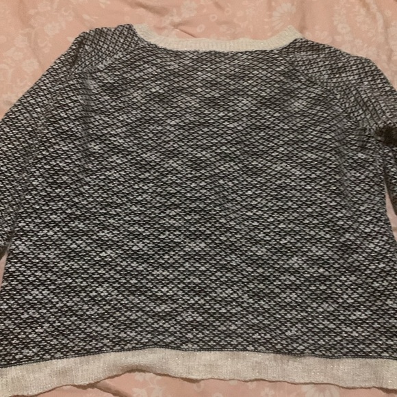 Roommates Sweater XL - Picture 4 of 7
